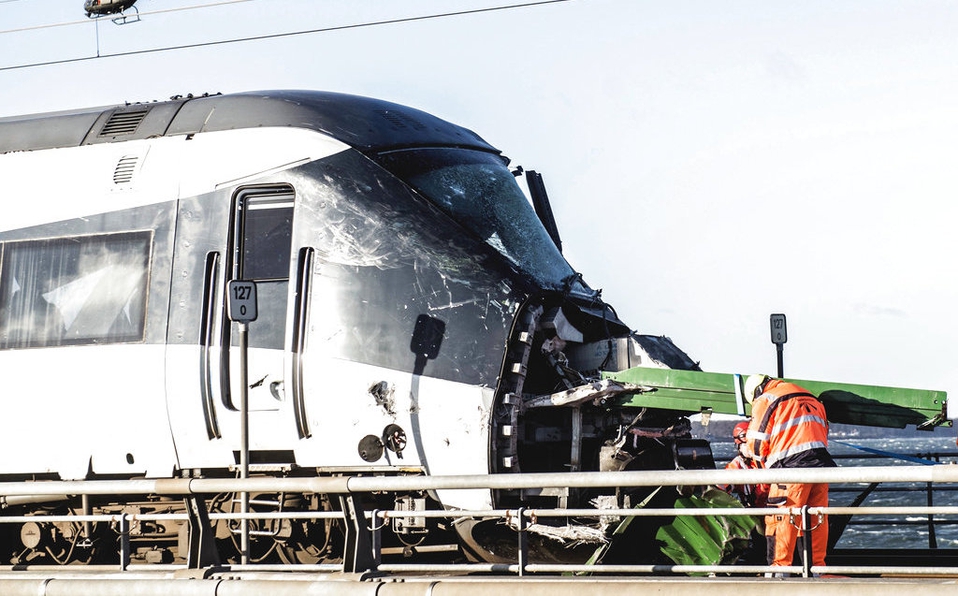 Choque de trenes en Dinamarca deja 6 muertos