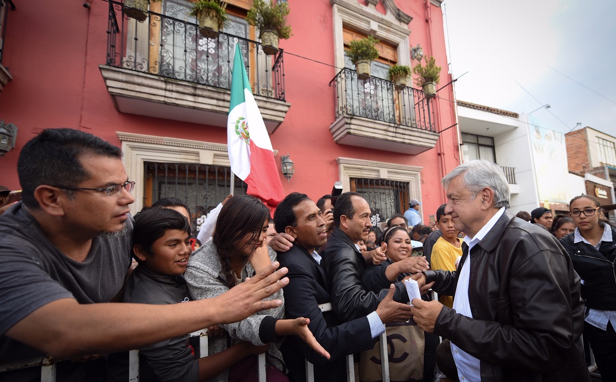 RÁFAGA: La alta popularidad del Tabasqueño como Presidente de México, contrasta con la realidad