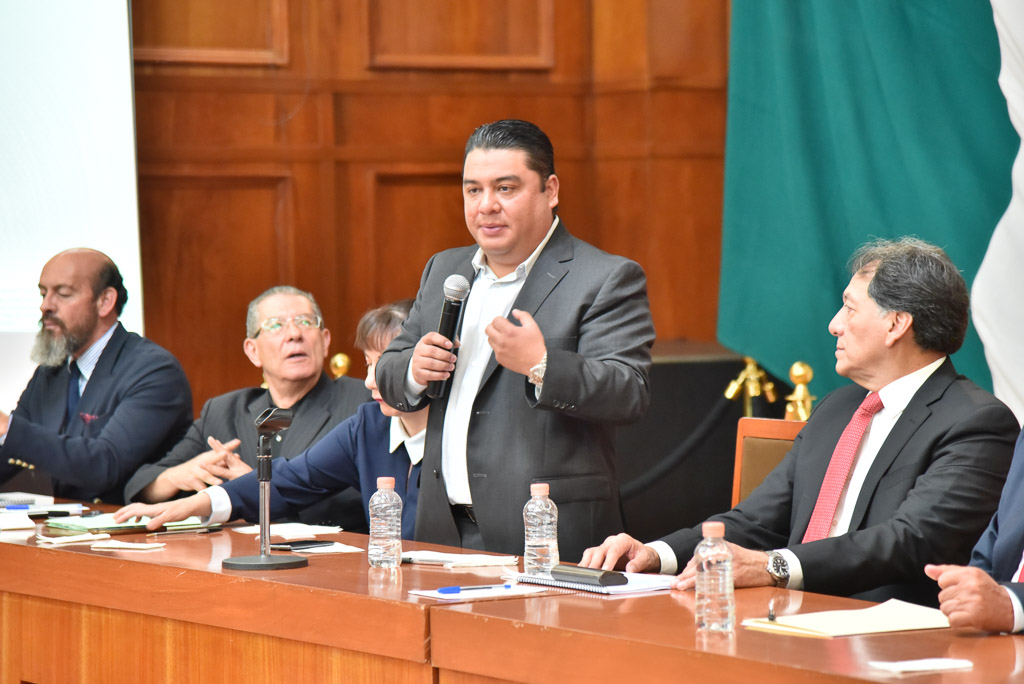 Nueva ley del ISSEMyM será de vanguardia y en favor de los trabajadores: Armando Bautista