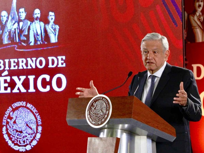 Reitera AMLO que titular de la CRE tiene conflicto de interés: “no debería estar ahí”