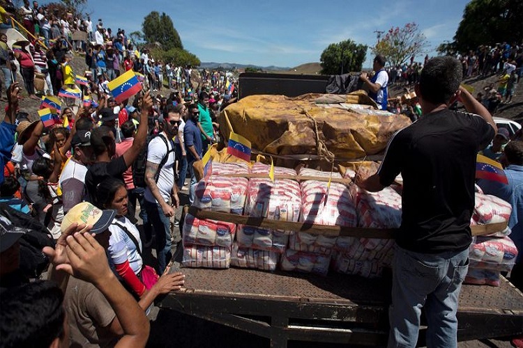 “Ayuda humanitaria” de Estados Unidos no llega a Venezuela