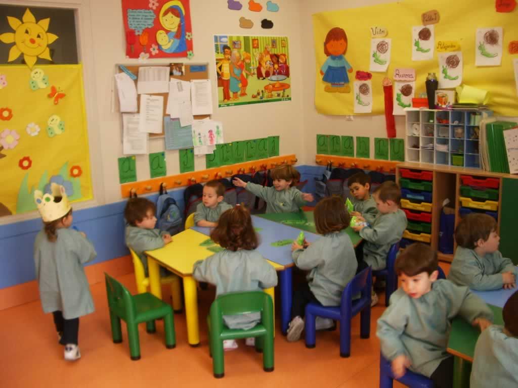 Alerta CNDH afectaciones a derechos de menores y madres trabajadoras por recorte a estancias infantiles