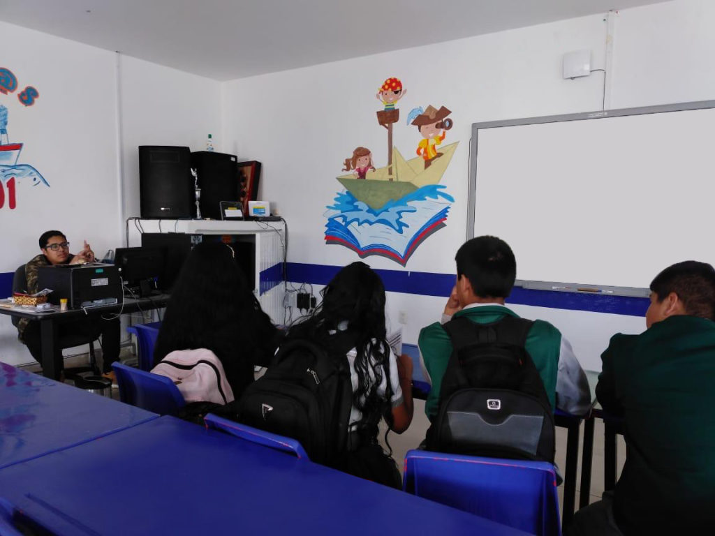 Ofrece Huixquilucan asesorías gratuitas a jóvenes para examen de ingreso al bachillerato