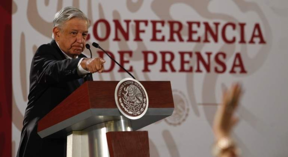 AMLO afirma que respeta a calificadoras y no limitará su función