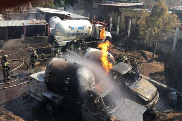 Explosión de pipas de gas deja al menos 4 heridos en Milpa Alta