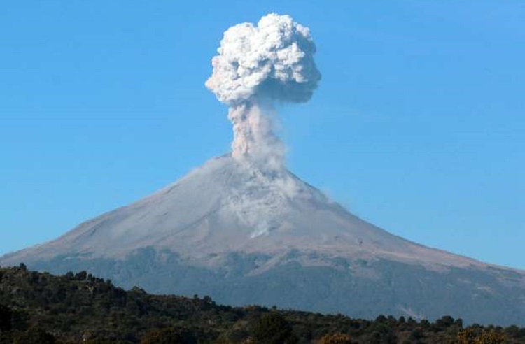 Semáforo volcánico se mantiene en amarillo fase 3 por actividad del Popócatepetl