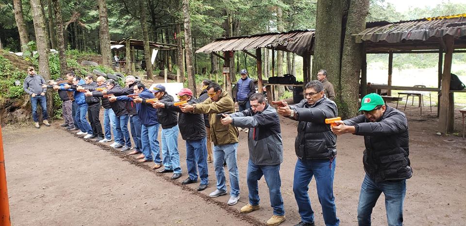 Sólo en caso extremo y agotadas otras medidas de seguridad, recomendable poseer armas: AMESP