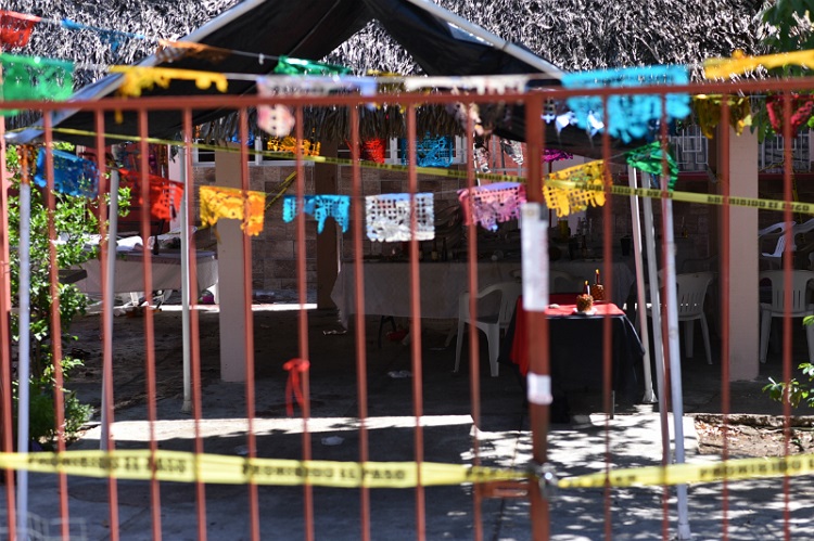 Clausuran lugar del multihomicidio en Minatitlán