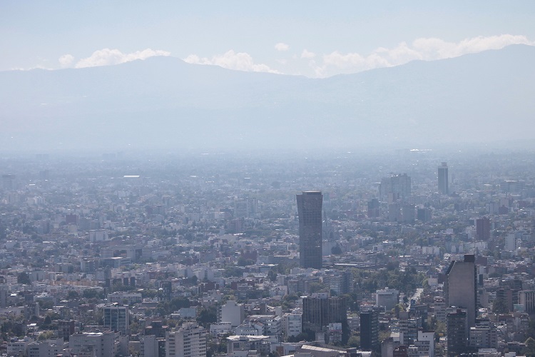 Reportan altos niveles de ozono en el Valle de México