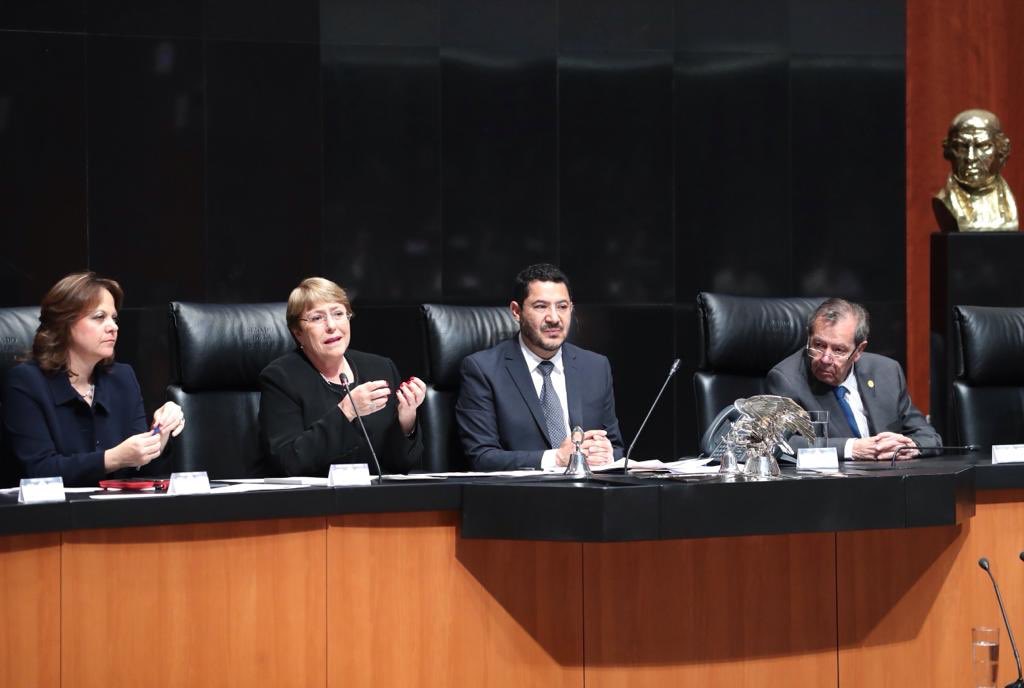 En sesión especial con senadores Michelle Bachelet ofrece acompañar legislación secundaria de la GN