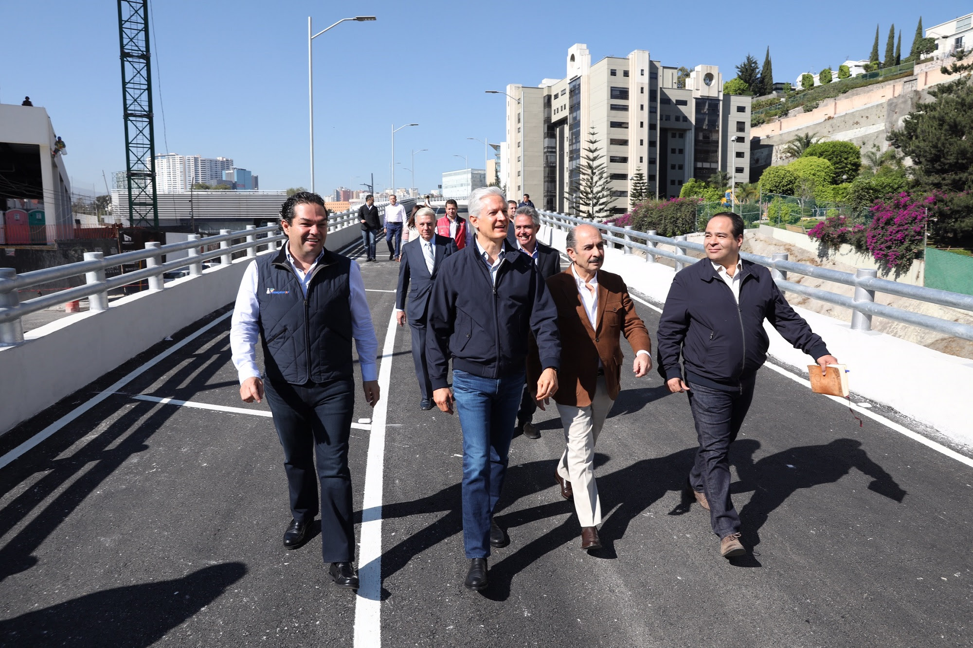 EntregaAlfredo del Mazo viaducto elevado que mejorará la movilidad de más de 230 mil automovilistas en Huixquilucan