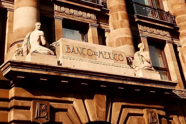 Banxico dejará en 8.25% tasa de referencia, advierten analistas
