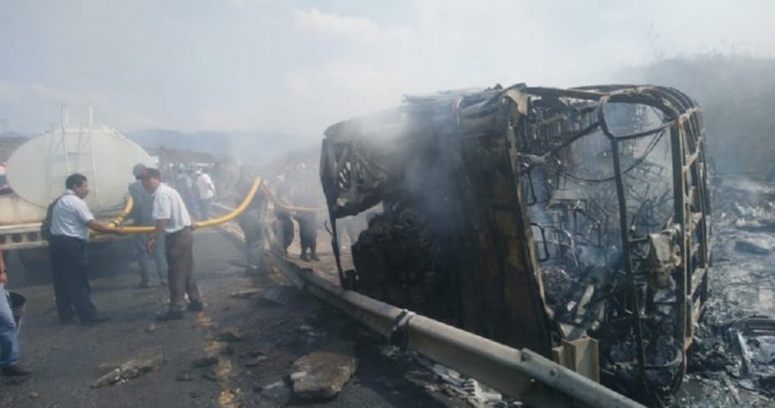 Accidente en la carretera Puebla-Orizaba deja al menos 21 muertos