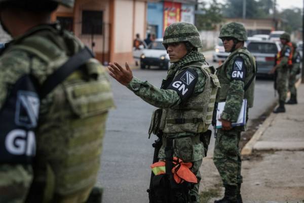 Niega AMLO militarización del país