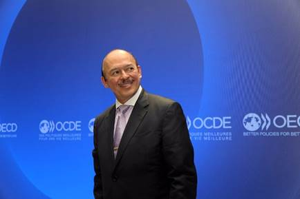 Raúl Beyruti Sánchez, CEO de GINgroup, participa en Foro de la OCDE en París