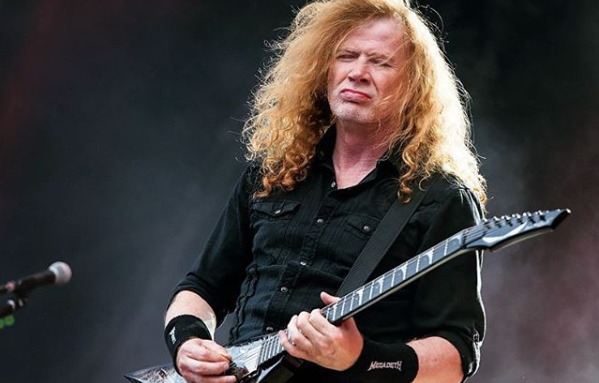 Dave Mustaine, vocalista de Megadeth, tiene cáncer de garganta