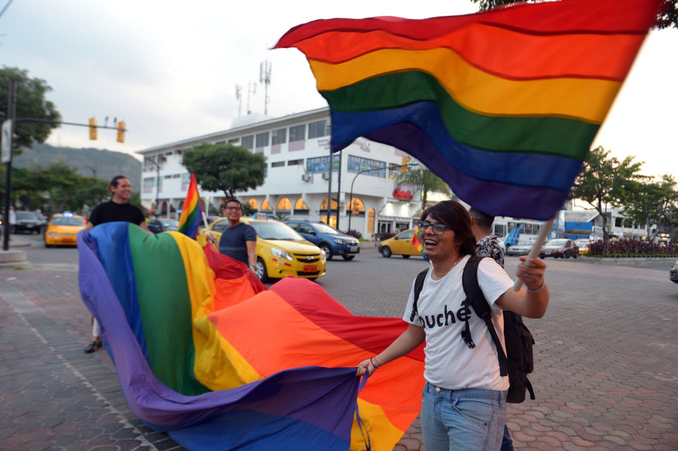 Ecuador abre las puertas al matrimonio igualitario