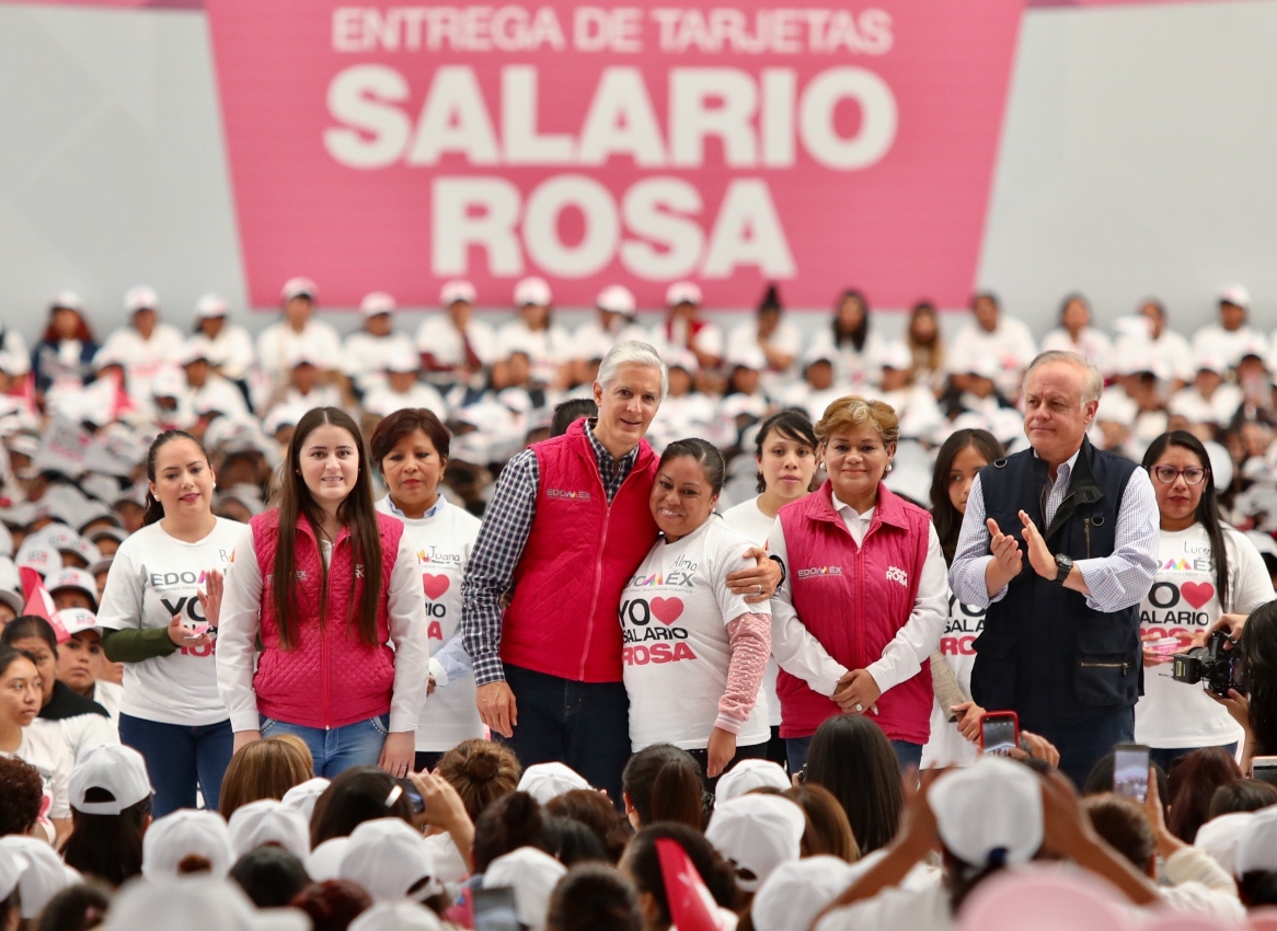 Los cursos de capacitación ofrecidos por el salario rosa permiten generar más ingresos a las amas de casa: Del Mazo