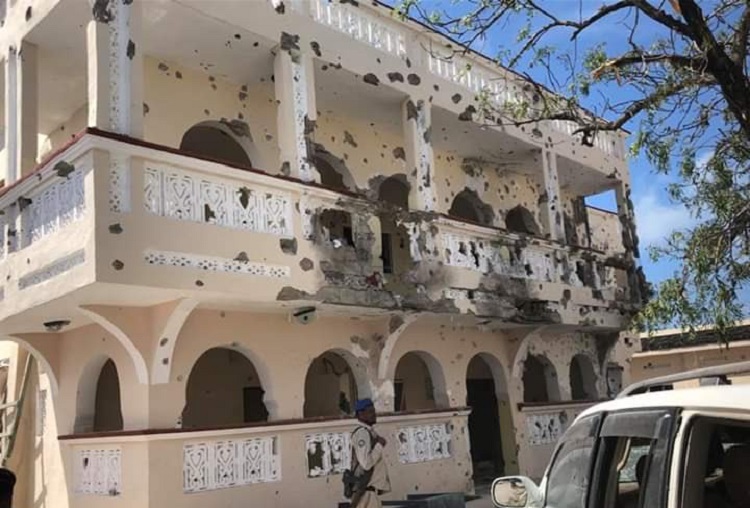 Tras ataque terrorista en Somalia, hay 26 muertos y 50 heridos