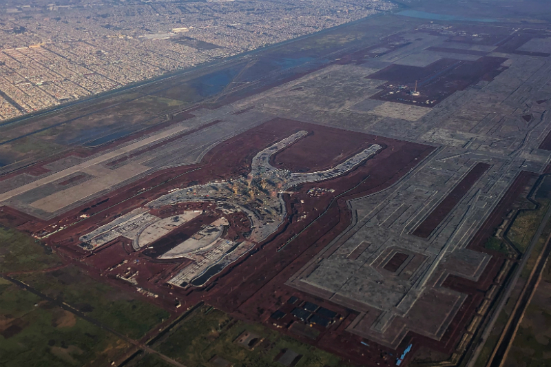 Liquidan contrato para edificio de terminal del aeropuerto de Texcoco