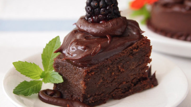 ¿Quieres bajar de peso? Desayuna pastel de chocolate