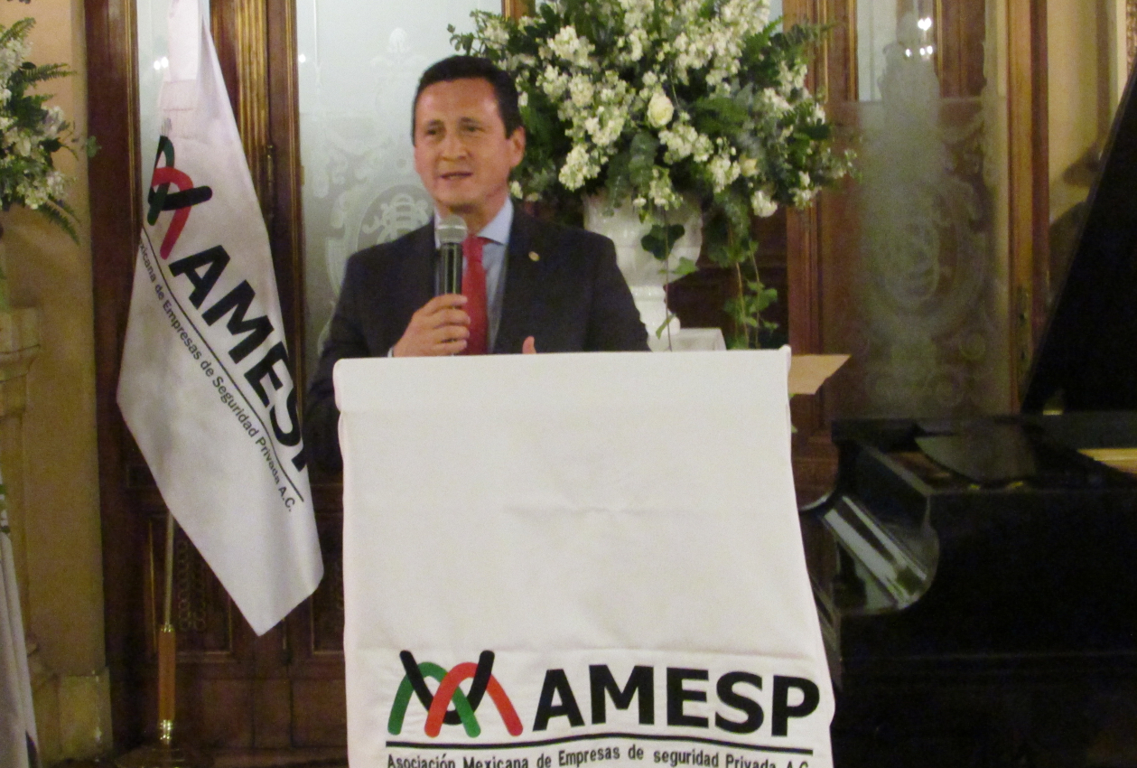 Ofrecen empresas de seguridad privada trabajo a policías federales: AMESP