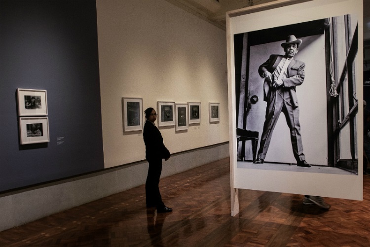 Rinden homenaje a Rodrigo Moya con exposición de su obra fotográfica