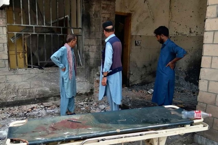 Tras doble atentado en Pakistán, hay nueve muertos y más de 30 heridos