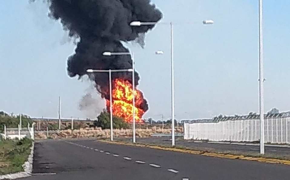 Reportan explosión en ducto de Pemex en Celaya, Guanajuato