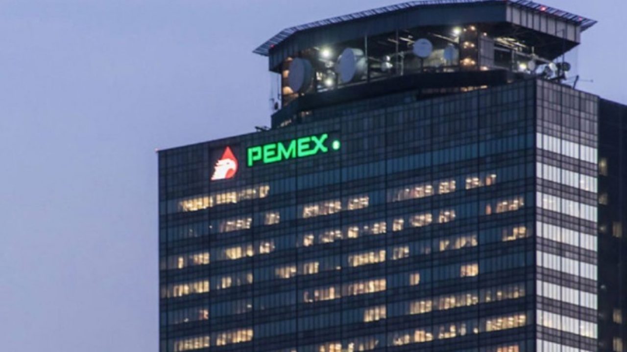 Pemex en riesgo por baja de precios del petróleo y altos costos de producción