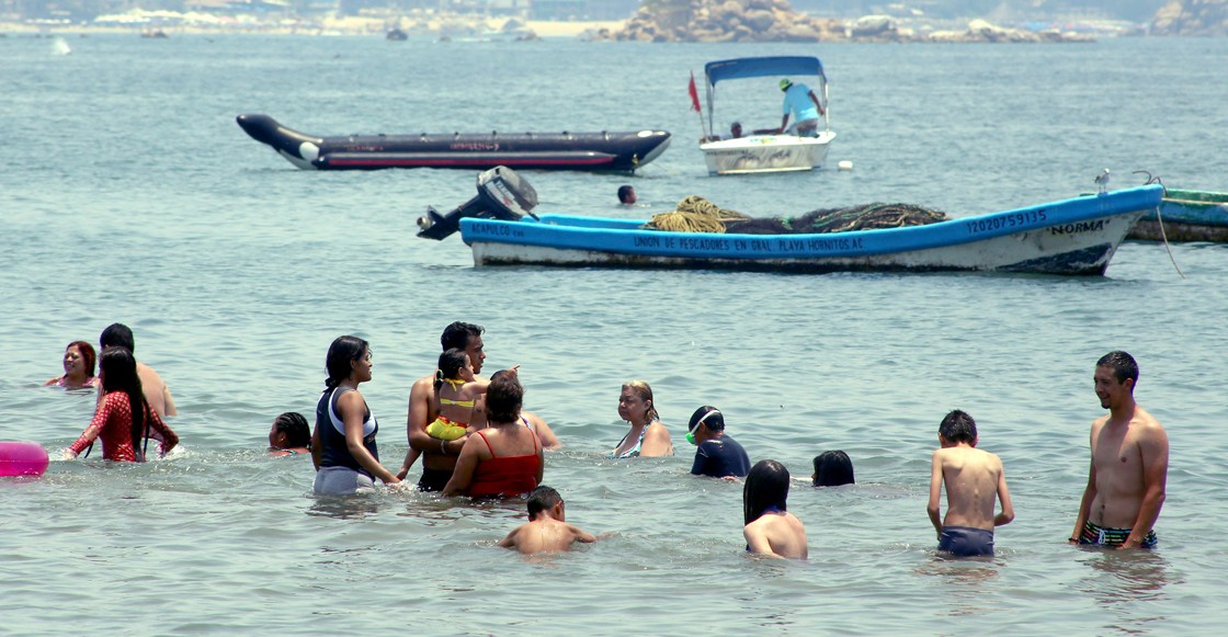 Playas de Acapulco no son aptas para nadar por alto nivel de bacterias