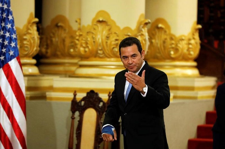 Presidente de Guatemala pospone reunión con Trump; niega intención de ser tercer país seguro