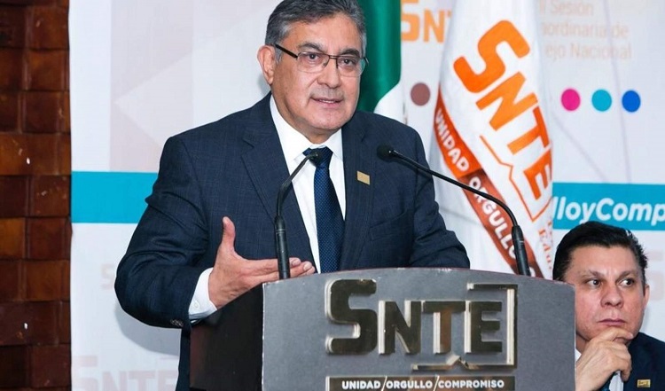 Maestros comprometidos con la Nueva Escuela Mexicana: secretario general del SNTE