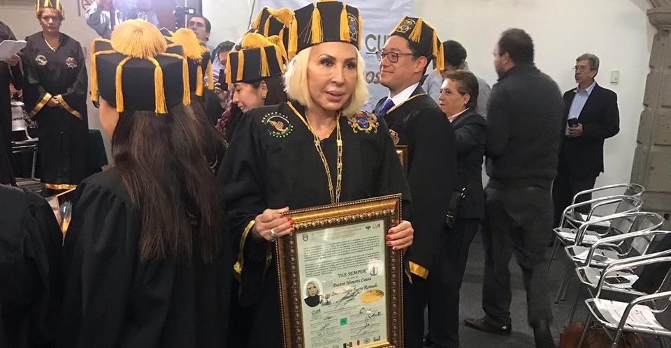 Laura Bozzo pagó 30 mil pesos por su Doctorado Honoris Causa: Consejo Doctoral