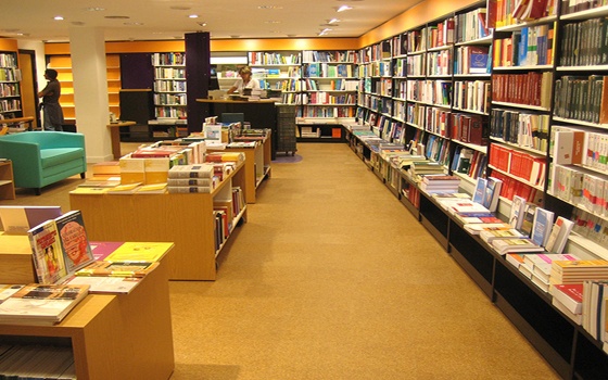 Industria editorial pide abrir librerías