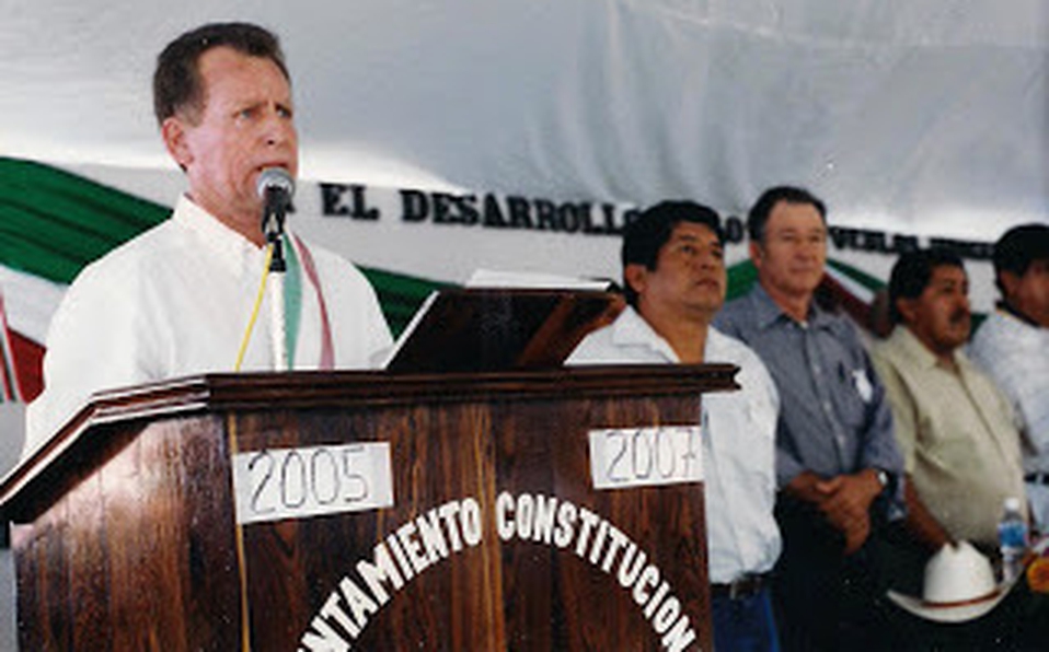 Matan a balazos a ex alcalde de Michoacán