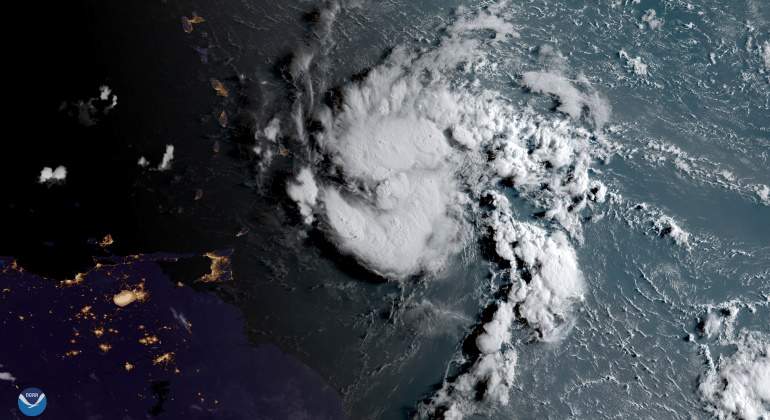 Tormenta que se dirige a Puerto Rico puede afectar el Golfo de México y llegar a Florida