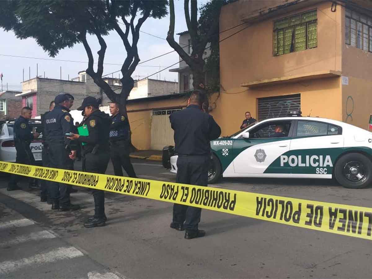 Frustran robo a casa habitación en Azcapotzalco; hay tres detenidos