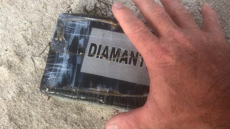 Huracán ‘Dorian’ arrastra paquetes de cocaína en playas de Florida