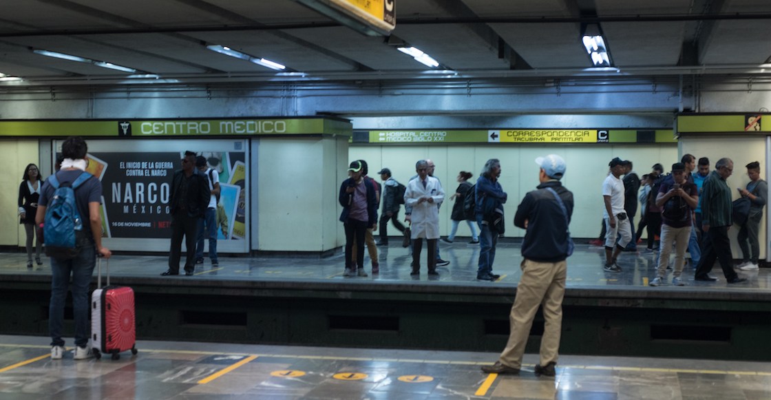 Mujer se suicida en el metro Centro Médico