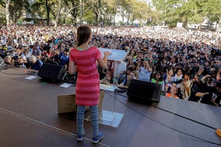 Jóvenes presionan a gobiernos en marchas en todo el mundo para actuar contra el cambio climático