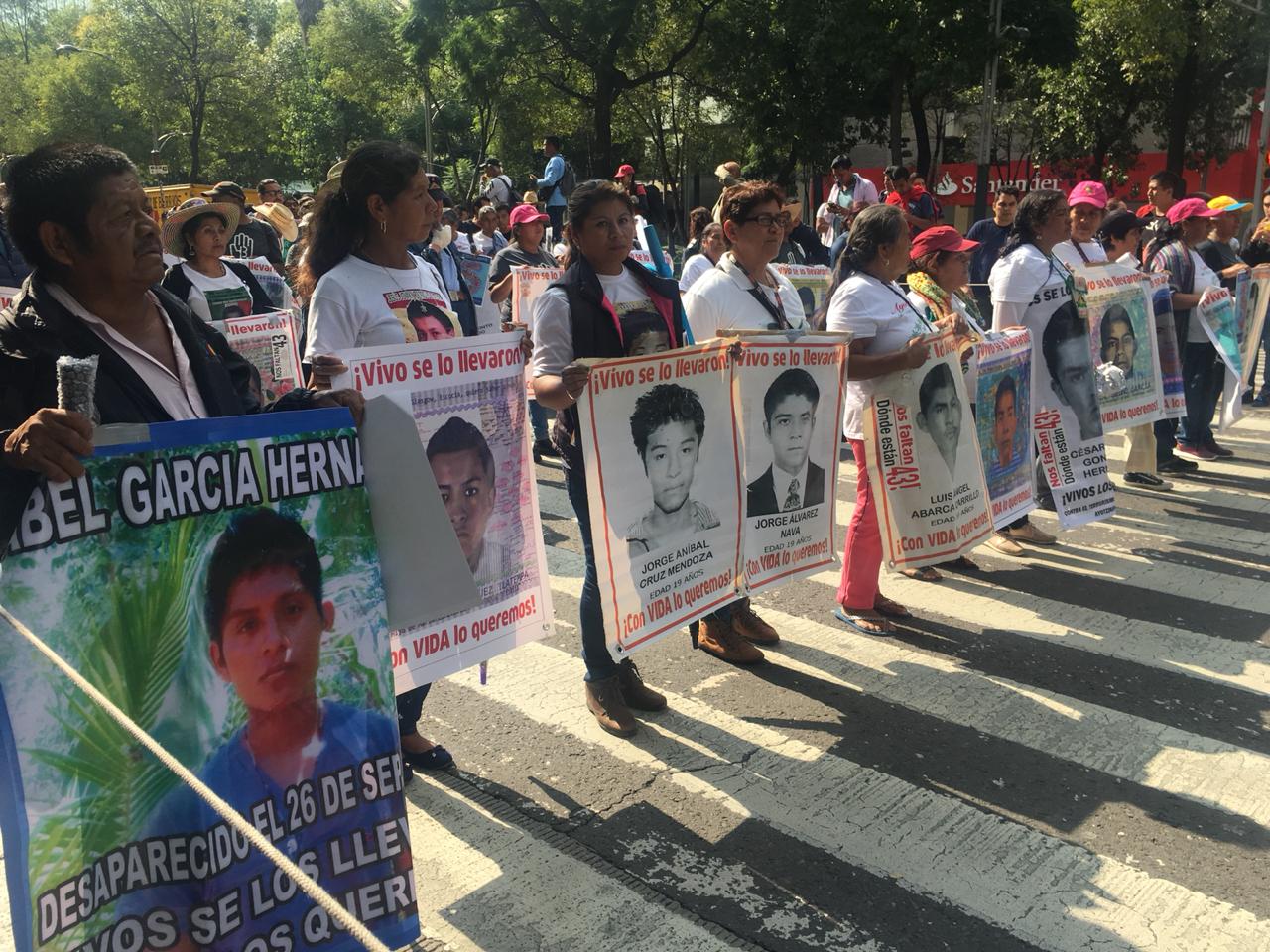 Pide Senado conocer pronto la verdad del caso Ayotzinapa