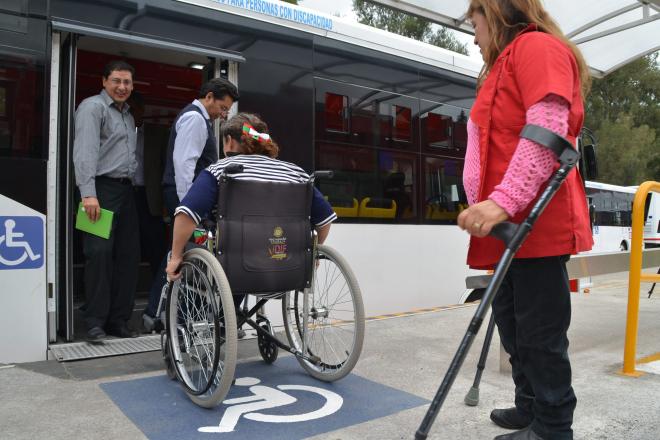 Buscan mejorar infraestructura física para personas con discapacidad
