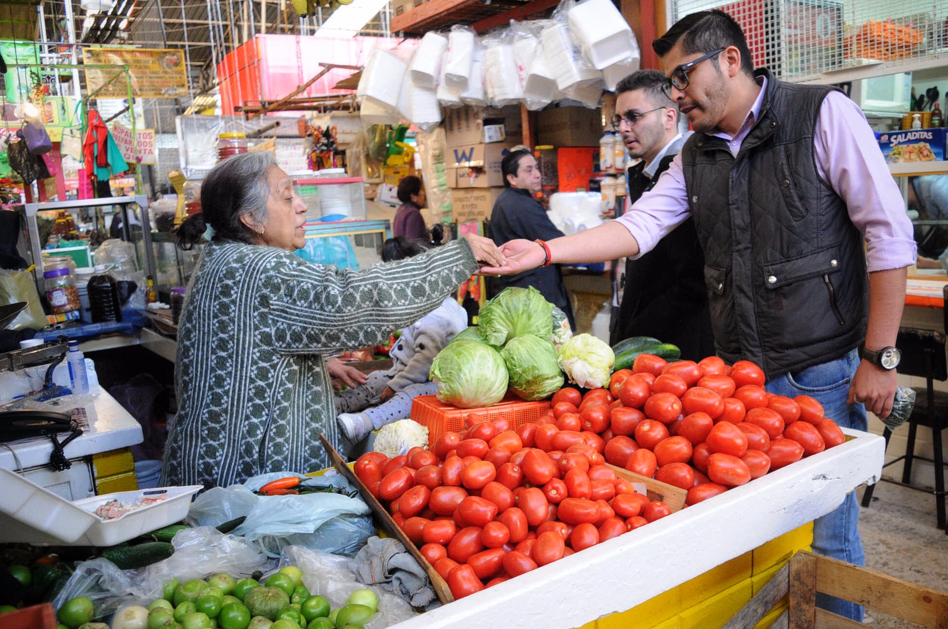 Inflación llega a 2.99%, la más baja en tres años