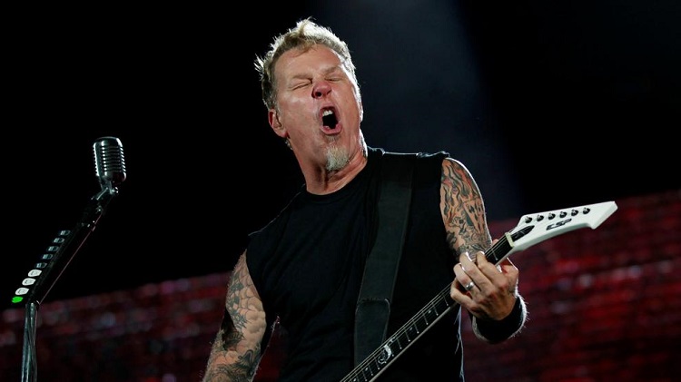 Por adicciones del vocalista James Hetfield, Metallica suspende conciertos