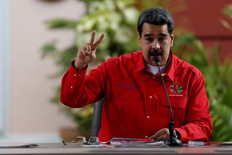Maduro dice que en diálogo con oposición “no le verán la cara”