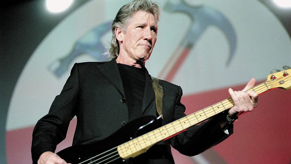 Roger Waters tocará en protesta por el arresto del cofundador de WikiLeaks