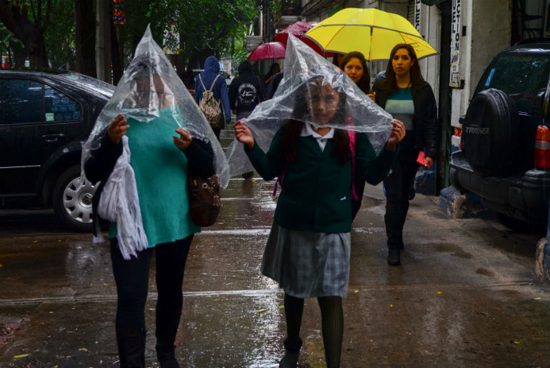 Suspenden clases en Colima.