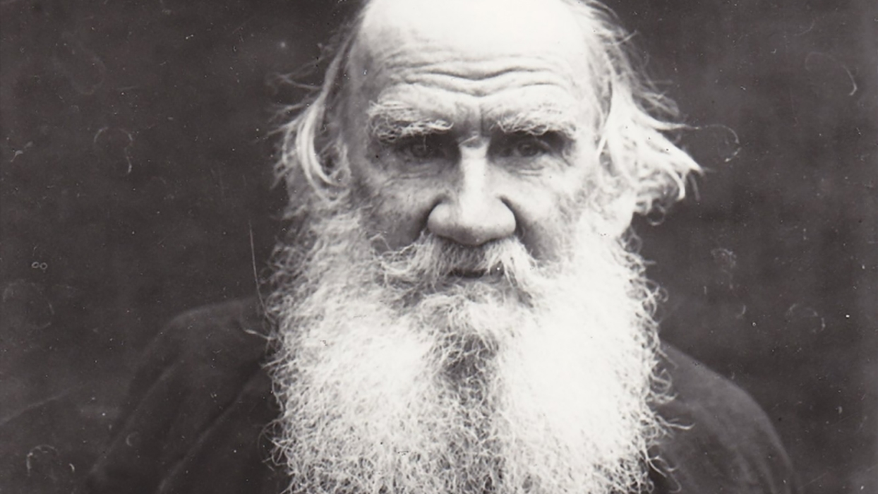 León Tolstoi gran escritor y cristiano ortodoxo