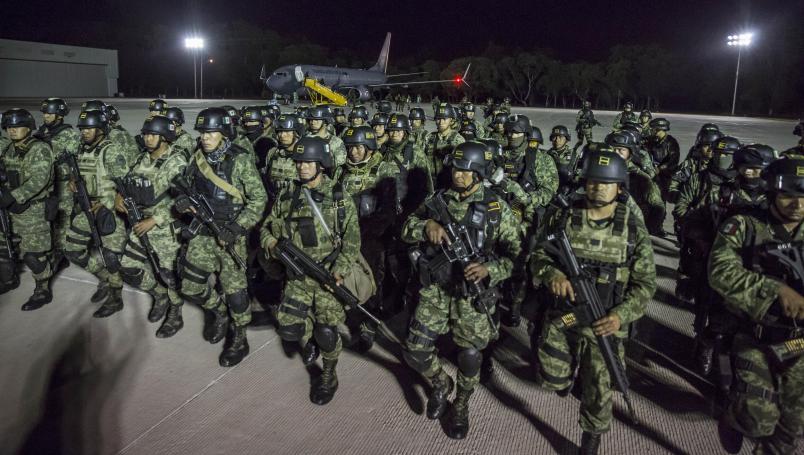 Llegan 197 militares más a Culiacán